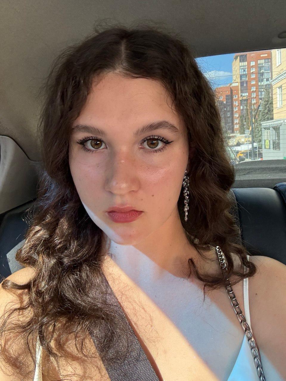 AnderaHillman from France
