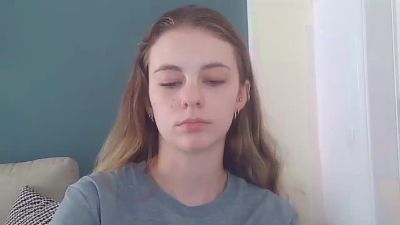 AriaYoung from United States