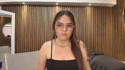 EmmaCollins9 from Colombia