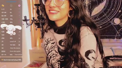 Lilith_crow from United States