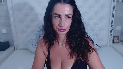 MedeeaBee from Romania