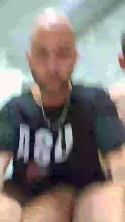 Simontito87 from Italy