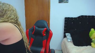 URSULAWHITE69 from Colombia