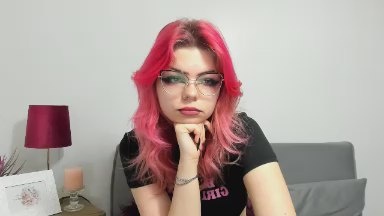 ZoeHotty from United States