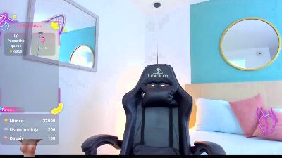 lucy_blue28_ from Colombia