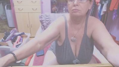 scarlett63 from Hungary